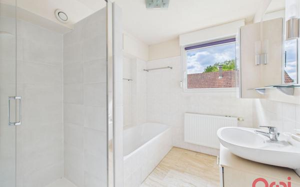 Appartement à vendre    4 pièces • 90 m2 Bischwiller