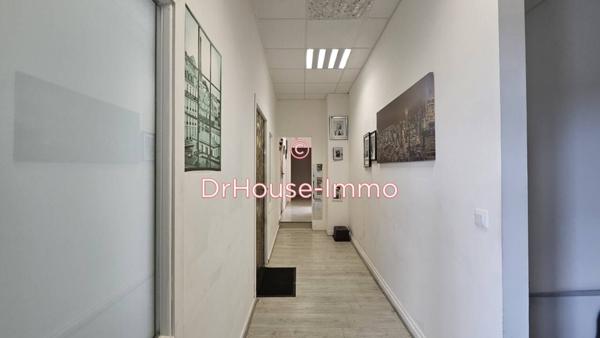 Bureau à louer 1 pièce de 33 m²