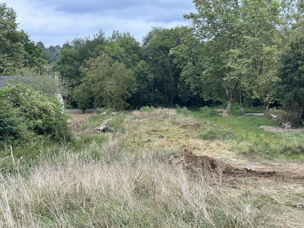 Moumour (64400) Terrain à bâtir de 1.006 m²
