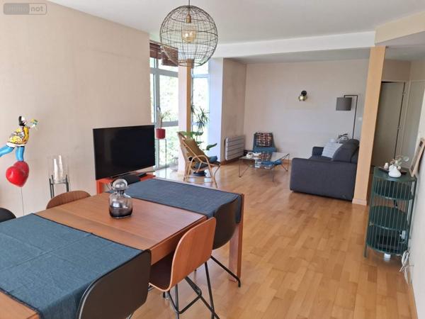 Appartement à vendre à Rennes en Ille-et-Vilaine (35000), ref : 006/2167   
RENNES-POTERIE