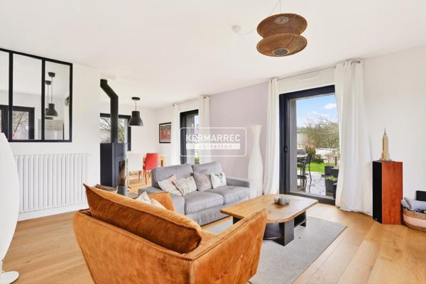 Maison 8 pièces – 184 m² environ à Guichen (ref : 72884)