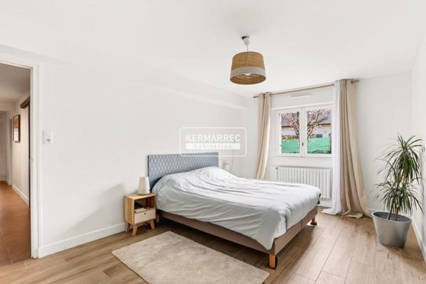 Maison 8 pièces – 184 m² environ à Guichen (ref : 72884)