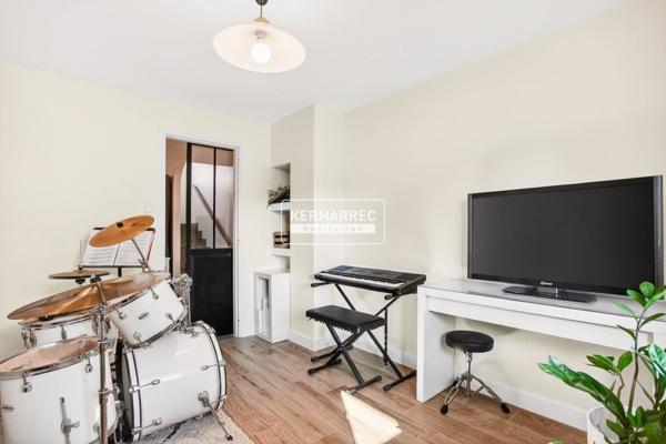 Maison 8 pièces – 184 m² environ à Guichen (ref : 72884)