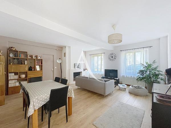 Hyper centre de LABARTHE/LEZE - 5 pièces 142 m2