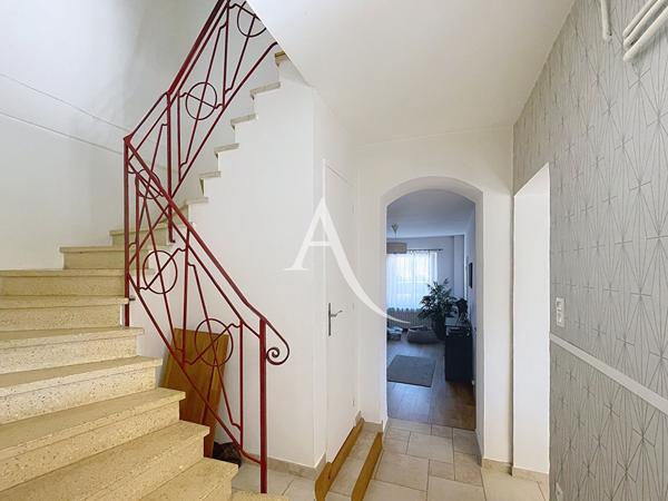 Hyper centre de LABARTHE/LEZE - 5 pièces 142 m2