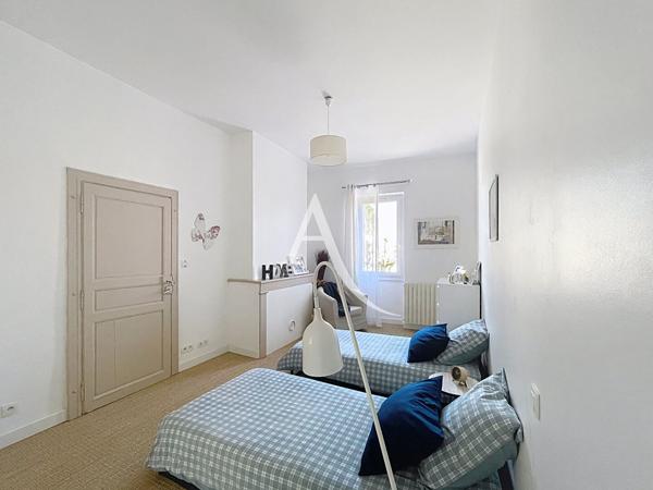 Hyper centre de LABARTHE/LEZE - 5 pièces 142 m2