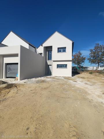 Maison contemporaine à 4 minutes du centre Commercial Espace Anjou !