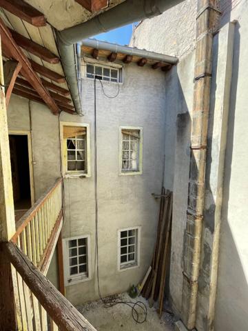 Immeuble Rare au Coeur du Centre Historique de Revel