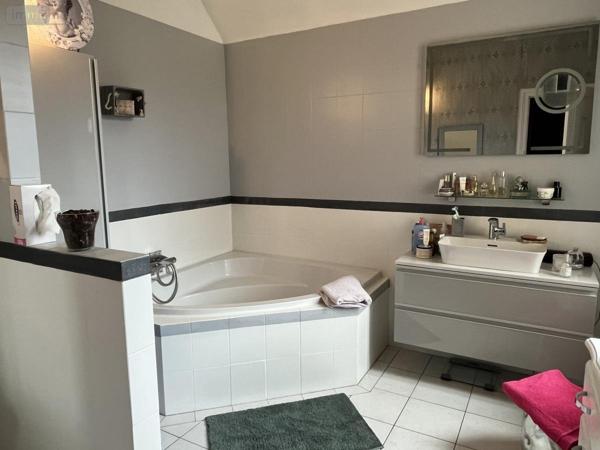 Maison à vendre à Vinay dans la Marne (51530), ref : 51022-2325