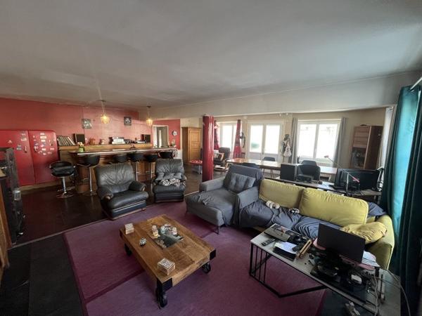 Maison à vendre 140 400 € Réparsac 6 p 208 m² DPE C