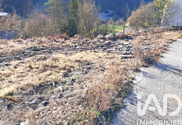 Terrain à vendre 1 902 m² Saint-Claude