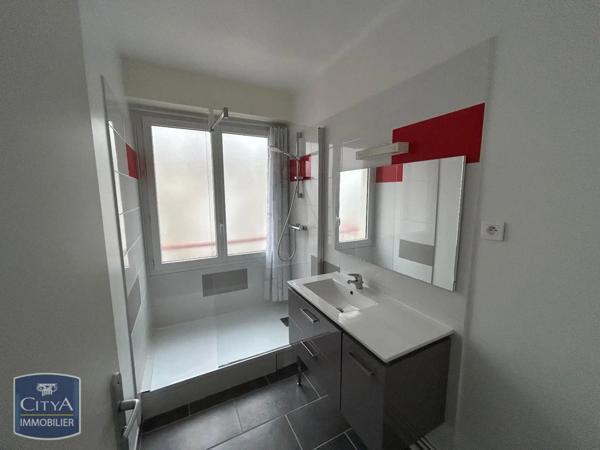 Appartement à louer 3 pièces 71.25m²