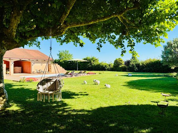 Demeure de prestige Malissard 10 pièces 243 m2 avec piscine et terrain de 3100m²