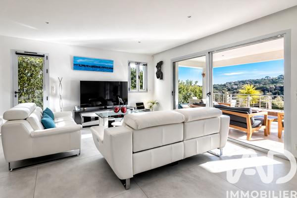 Maison à vendre 10 pièces 166 m² Sainte-Maxime