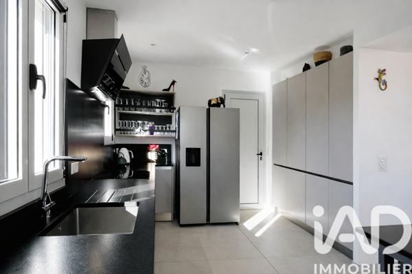 Maison à vendre 10 pièces 166 m² Sainte-Maxime