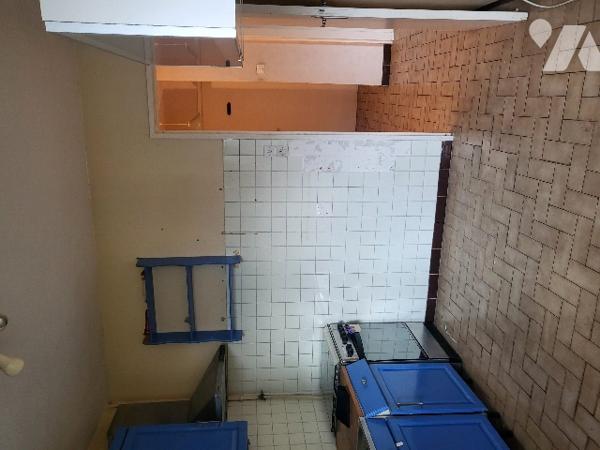 Dans une jolie résidence au calme et sécurisée
Un appartement de type 2 de 54 m² en quatrième étage