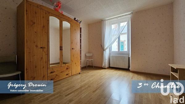 Maison de ville 5 pièces de 164 m² à Bromeilles (45390)