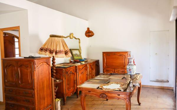 Maison à vendre    6 pièces • 172 m2 La Seyne-sur-Mer