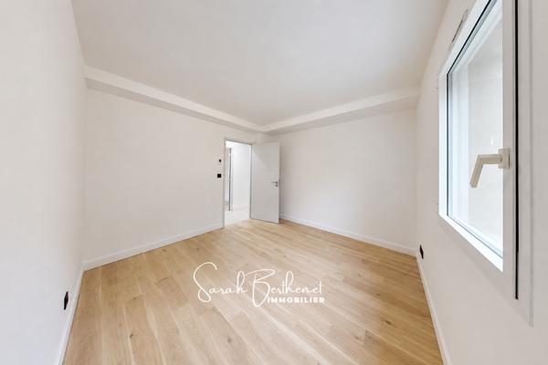 Appartement
         4 pièces
        - 98 m² 485 000 € *
