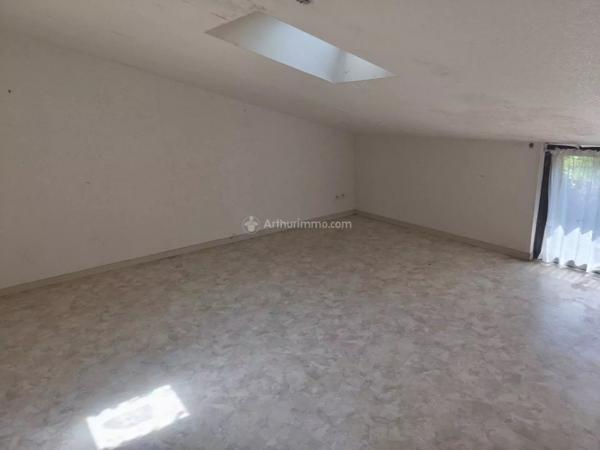 Vente Maison 7 pièces 154 m2 à La Chartre-sur-le-Loir