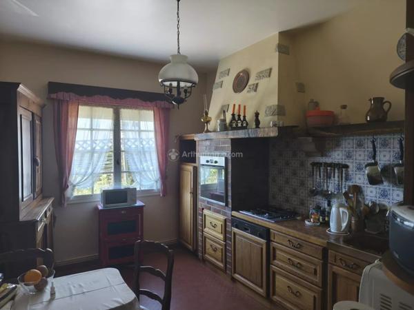 Vente Maison 7 pièces 154 m2 à La Chartre-sur-le-Loir