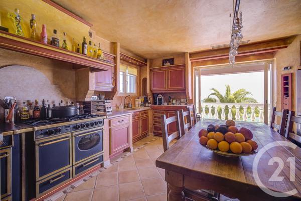 maison à vendre  12 pièces - 700 m2 THEOULE SUR MER - 06