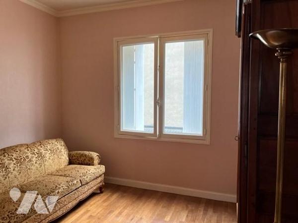 Vaste T6 au centre ville 