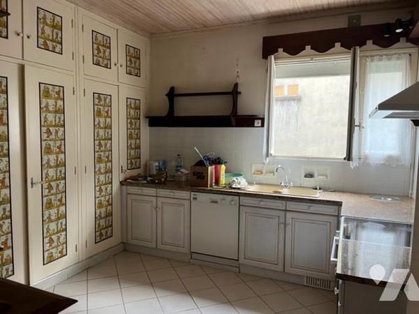 Vaste T6 au centre ville 