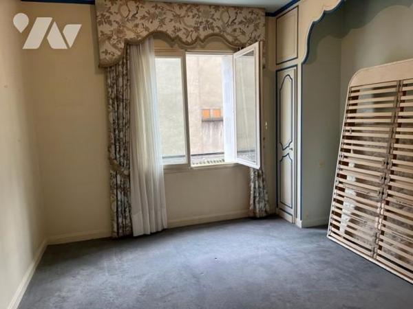 Vaste T6 au centre ville 