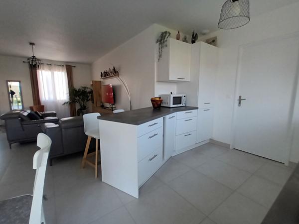 Maison neuve à port des barques