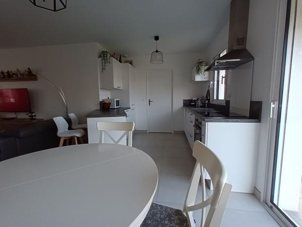 Maison neuve à port des barques