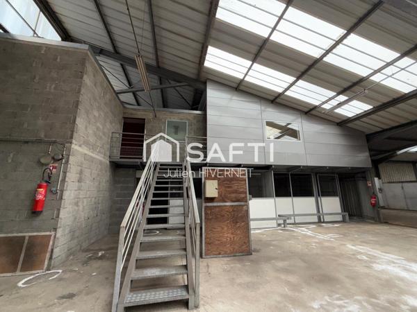 Batiment d'activité de 1100m2