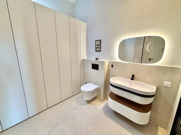 Grande Appartement en duplex- Élégante à Valbonne