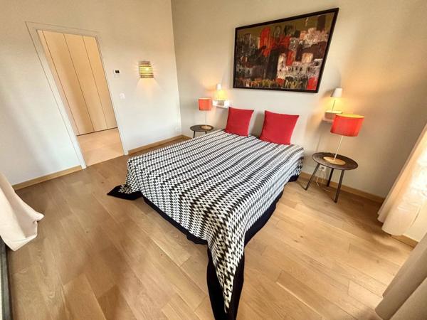 Grande Appartement en duplex- Élégante à Valbonne
