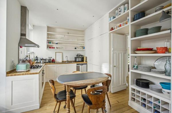Elégant appartement familial "comme à la campagne" au coeur de Paris