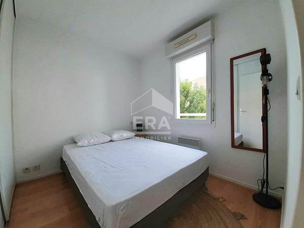 PAU Berlioz - T2  meublé de 31m² avec place de parking et terrasse