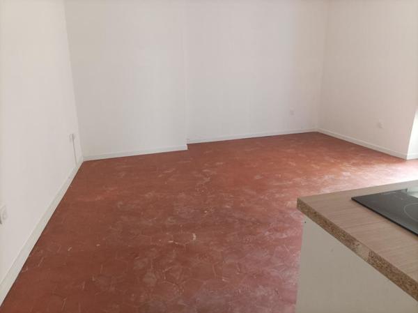 Appartement à louer |  Bessan |  1 pièce | 24 m²