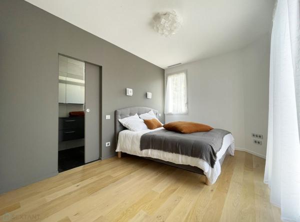 VILLA BASQUE AVEC JARDIN ET PISCINE