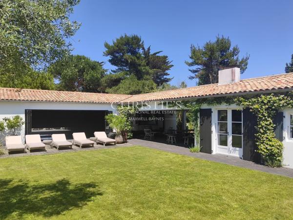LES PORTES-EN-RE – VILLA AU DESIGN UNIQUE PROCHE PLAGE