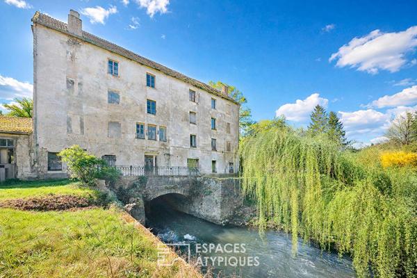 maison d’architecte et beau moulin sur le Morin