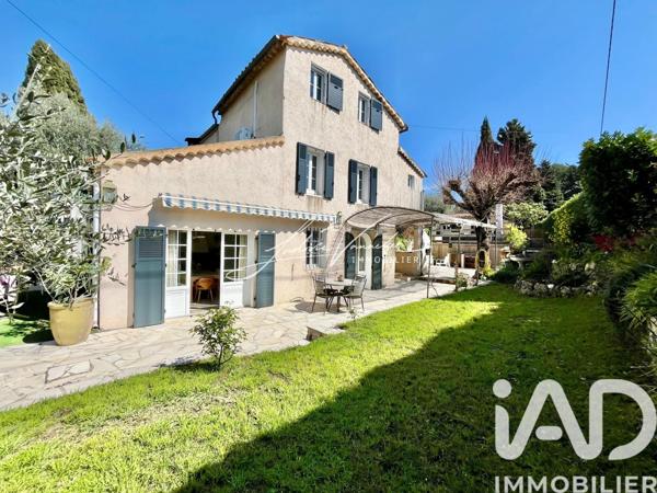 Maison à vendre 4 pièces 140 m² Grasse