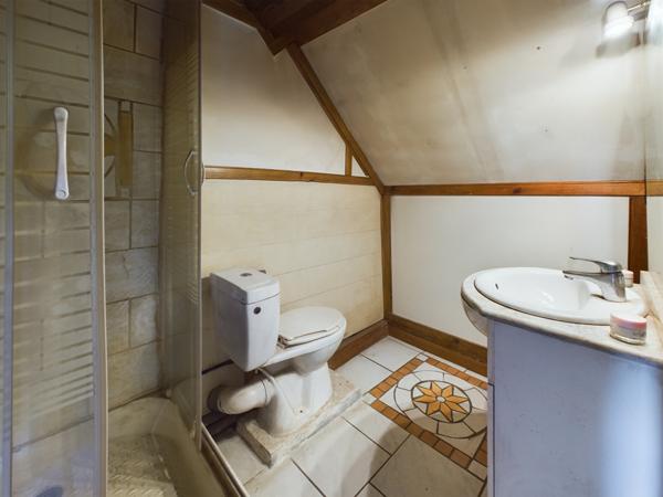 Ourouër (58130) Longère atypique de caractère à Vaux-d'Amognes - Un havre de paix en pleine nature