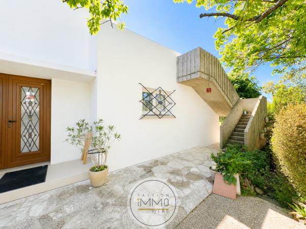 Maison 6 pièce(s) 4 chambre(s) 251.59 m²