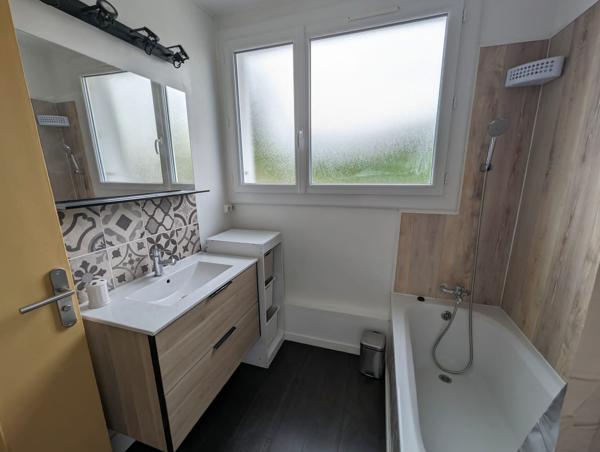 Appartement T2 dans résidence calme - Manosque - Réf. 476