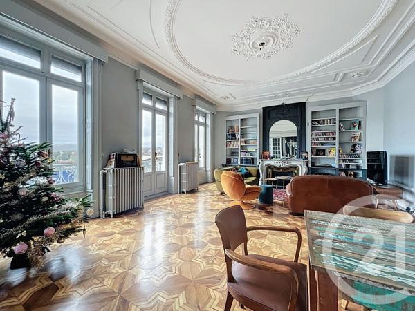 Appartement F5 à vendre  5 pièces - 162,65 m2 VIENNE - 38