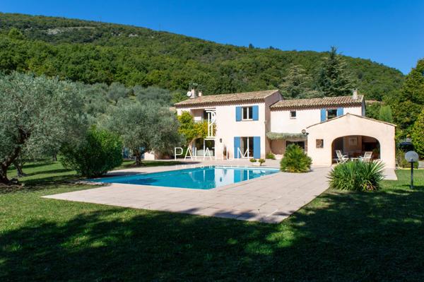 Mas d'exception au coeur de la Provence