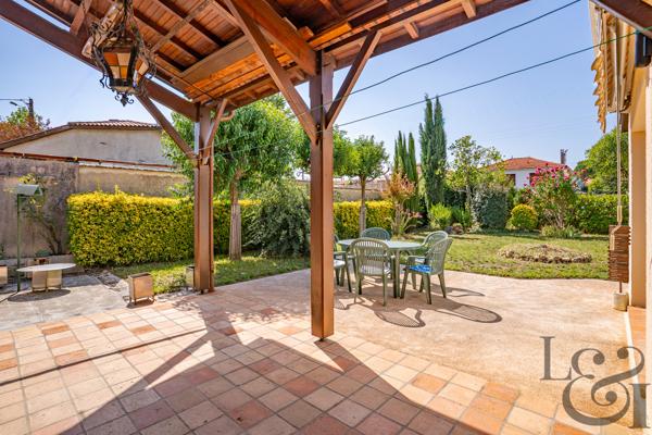 Villa traditionnelle avec garage attenant à vendre à Villeneuve-sur-Lot