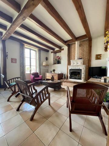 Magnifique maison de ville située à bonnières sur seine