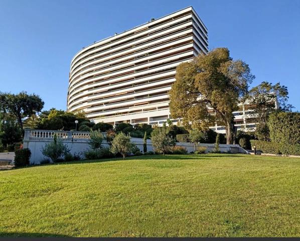 Marseille (13008) Les jardins de thalassa. Duplex d’exception en dernier étage, pleine vue mer