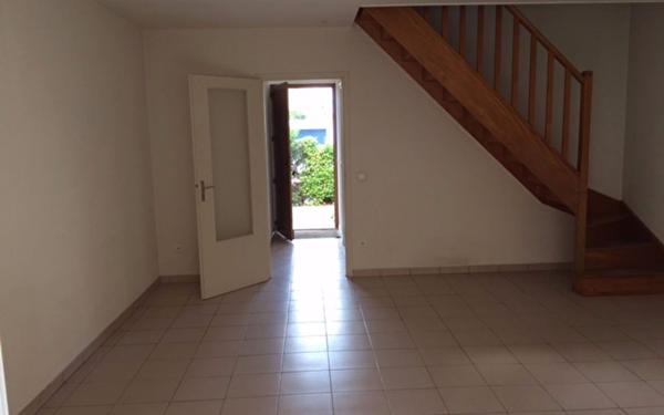 Maison à louer    3 pièces •  Villeneuve-lès-Maguelone